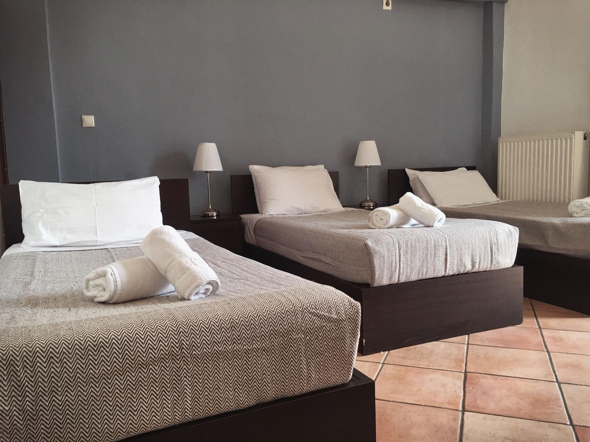 Mc Queen Rooms & Apartments Atenas Exterior foto