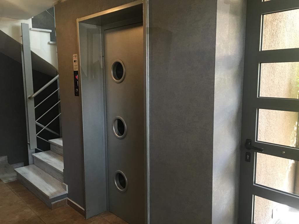 Mc Queen Rooms & Apartments Atenas Exterior foto