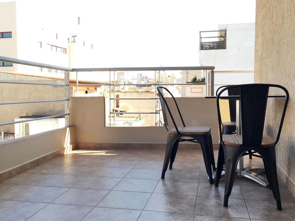 Mc Queen Rooms & Apartments Atenas Exterior foto
